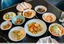 Nyonyas And Gentlemen Review: Halal Peranakan Buffet In Katong
