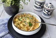 Creamy Spaghetti with Sausage, Artichokes, and Saffron