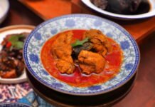 SG Food on Foot | Singapore Food Blog | Best Singapore Food | Singapore Food Reviews: White Rose Cafe @ York Hotel