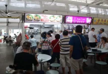 Madam Chua 133 Mian Fen Guo: 25-year-old stall serving $2.50 handmade ban mian soup in the East