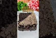 fireless cake// No bake cake // bread cake // bread oreo cake//fireless cooking #shorts #cake