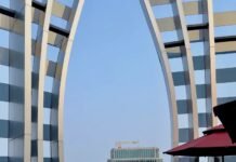 8 Restaurants With Views Of F1 Singapore Circuit