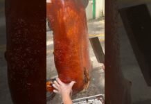 Crispy Roasted Pork Chinese Street Food 🔪😋 #usa #foryou #shorts