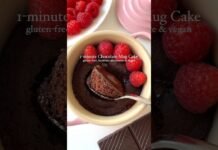 DAY 6 of Making Healthy Desserts: 1-minute Chocolate Mug Cake🤩 #glutenfree #healthydessert #vegan