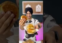 Kulcha recipe at home 😱 par meri bezati hogyi | street food @Param_aedy #shorts #shortsfeed