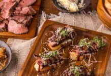 Steak Crostini with Boursin and Caramelized Onions